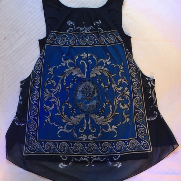 Hi-low Top W/Sheer Patterned Overlay - Picture 8 of 9